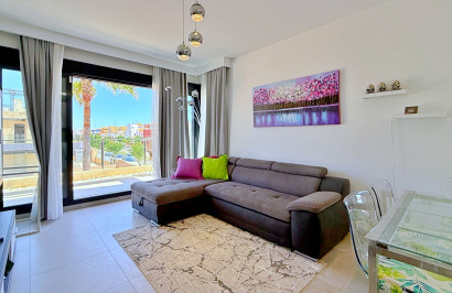 Resale - Apartment / Flat - Pilar de la Horadada - Torre De La Horadada