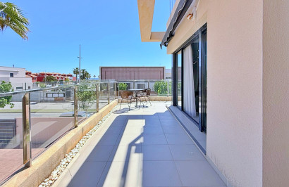 Resale - Apartment / Flat - Pilar de la Horadada - Torre De La Horadada