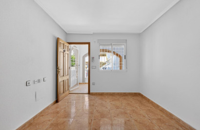Resale - Apartment / Flat - Torrevieja - El limonar