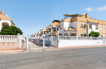 Resale - Apartment / Flat - Torrevieja - El limonar