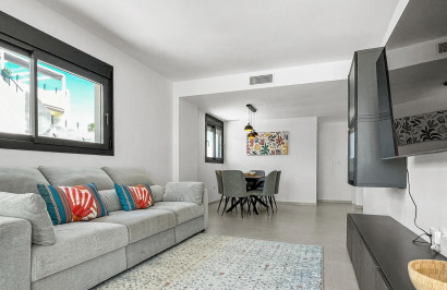 Resale - Apartment / Flat - Orihuela Costa - Los Dolses