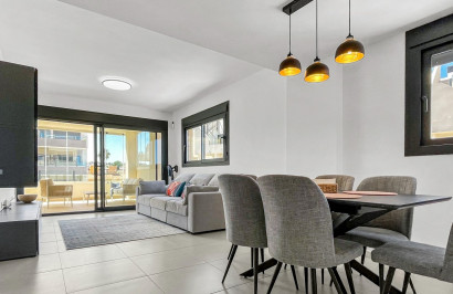 Resale - Apartment / Flat - Orihuela Costa - Los Dolses