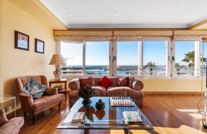 Resale - Apartment / Flat - Torrevieja - Centro - Muelle Pesquero