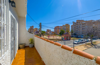 Resale - Town House - Torrevieja - Nueva Torrevieja