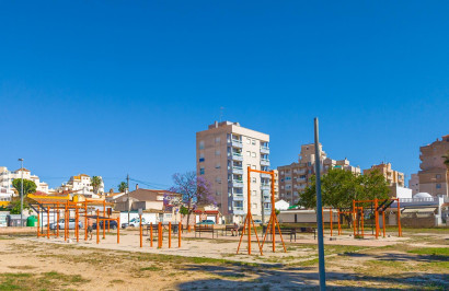 Resale - Town House - Torrevieja - Nueva Torrevieja