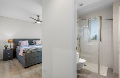 Resale - Apartment / Flat - Orihuela Costa - Los Dolses