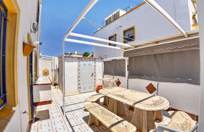 Resale - Apartment / Flat - Torrevieja - La Siesta - El Salado - Torreta