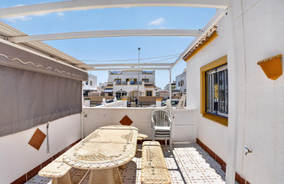 Resale - Apartment / Flat - Torrevieja - La Siesta - El Salado - Torreta