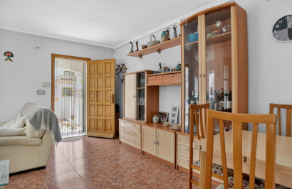 Resale - Apartment / Flat - Torrevieja - La Siesta - El Salado - Torreta