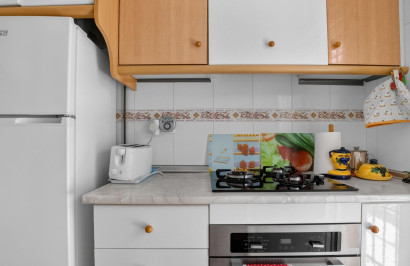 Resale - Apartment / Flat - Torrevieja - La Siesta - El Salado - Torreta