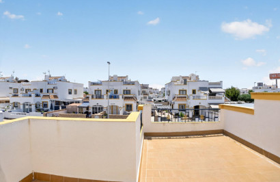 Resale - Apartment / Flat - Torrevieja - La Siesta - El Salado - Torreta
