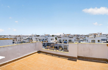 Resale - Apartment / Flat - Torrevieja - La Siesta - El Salado - Torreta