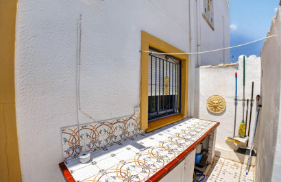 Resale - Apartment / Flat - Torrevieja - La Siesta - El Salado - Torreta