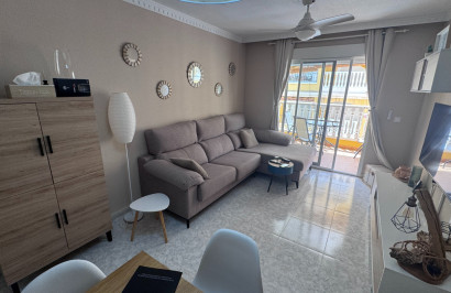 Resale - Apartment / Flat - Algorfa