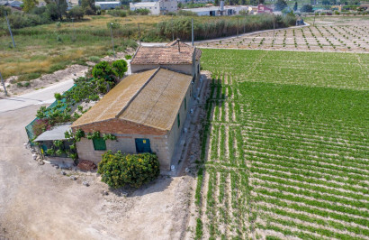 Resale - Finca / Country Property - Orihuela - Desamparados-Hurchillo-Torremendo