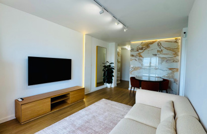 Resale - Apartment / Flat - Torrevieja - Punta Prima