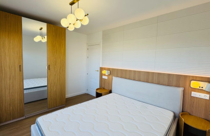 Resale - Apartment / Flat - Torrevieja - Punta Prima
