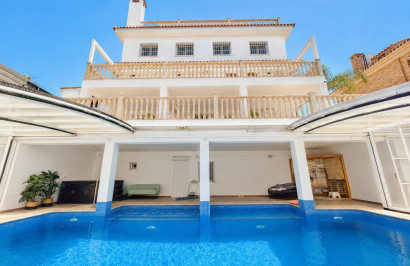 Reventa - Villa independiente - Dehesa de Campoamor - Campoamor