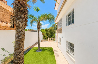 Reventa - Villa independiente - Dehesa de Campoamor - Campoamor
