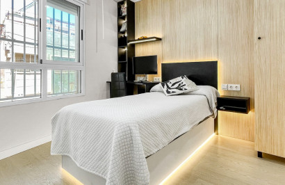 Herverkoop - Appartement / Flat - Torrevieja - Parque las naciones