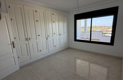 Obra nueva - Apartamento / Piso - Orihuela Costa - Lomas de Campoamor