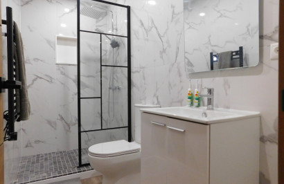 Resale - Town House - San Miguel de Salinas
