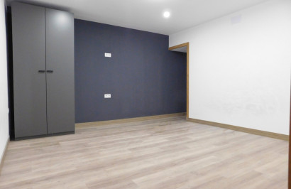 Resale - Town House - San Miguel de Salinas