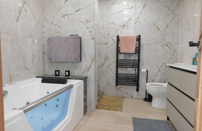 Resale - Town House - San Miguel de Salinas
