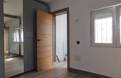 Resale - Town House - San Miguel de Salinas
