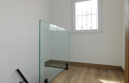 Resale - Town House - San Miguel de Salinas