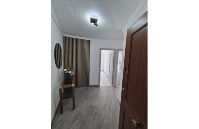 Reventa - Apartamento / Piso - Torrevieja - Playa del Acequión
