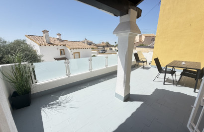 Reventa - Villa independiente - Villamartín