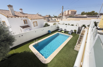 Reventa - Villa independiente - Villamartín