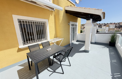 Reventa - Villa independiente - Villamartín