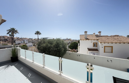 Reventa - Villa independiente - Villamartín