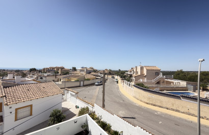 Reventa - Villa independiente - Villamartín