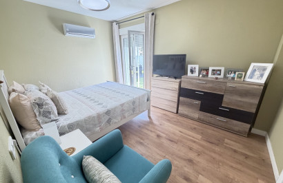 Reventa - Villa independiente - Villamartín