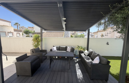 Reventa - Villa independiente - Villamartín
