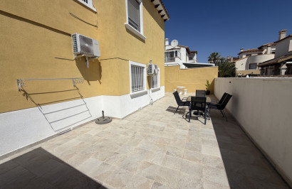 Reventa - Villa independiente - Villamartín