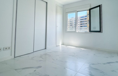 Reventa - Apartamento / Piso - Orihuela Costa - Punta Prima