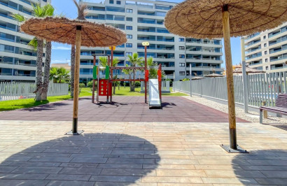 Reventa - Apartamento / Piso - Orihuela Costa - Punta Prima