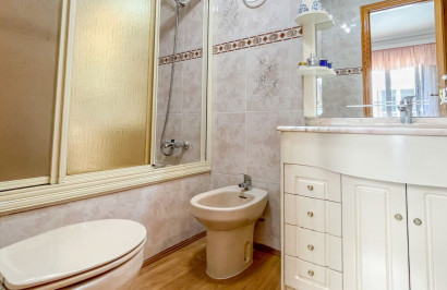 Herverkoop - Appartement / Flat - Torrevieja - El Acequión - Los Náufragos
