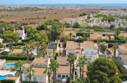 Reventa - Villa independiente - Orihuela Costa - Villamartín
