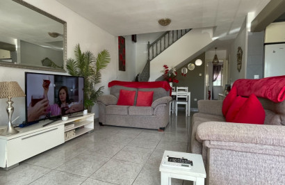 Resale - Town House - Orihuela Costa - La Rioja