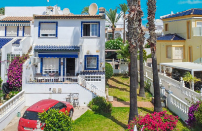 Resale - Town House - Orihuela Costa - La Rioja