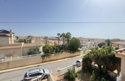 Resale - Detached Villa - Villamartín