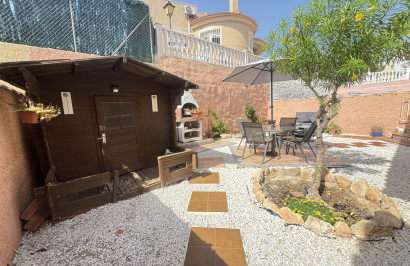Resale - Detached Villa - Villamartín