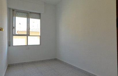 Alquiler a largo plazo - Apartamento / Piso - San Miguel de Salinas - San Miguel Salinas
