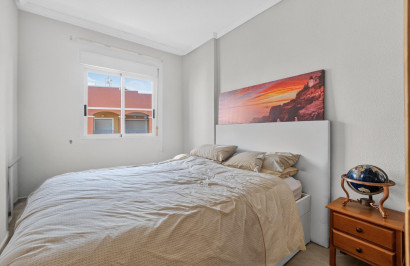 Herverkoop - Appartement / Flat - Torrevieja - Torreblanca