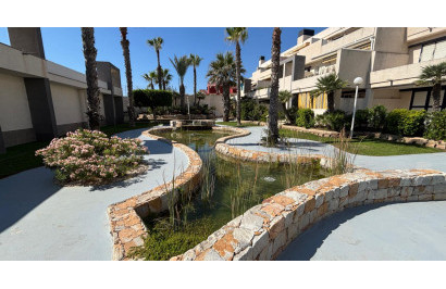 Reventa - Apartamento / Piso - Torrevieja - La Mata